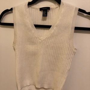 Basic textured v-neck crop top